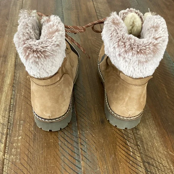 Women’s Avellini Winter Boots Size 9 Faux Fur New NWT Lace Front - Picture 3 of 9